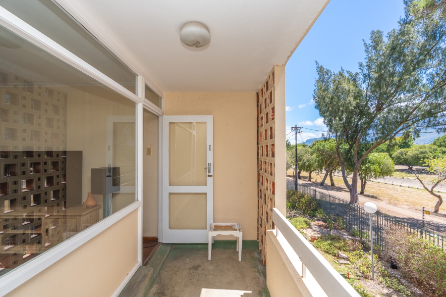 2 Bedroom Property for Sale in Pinelands Western Cape